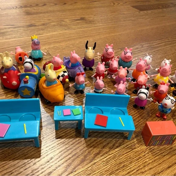 Peppa schoolhouse and figures - Picture 7 of 12
